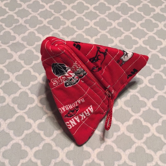 Arkansas Razorbacks Handmade Quilted Pouch Bag - Picture 1 of 5